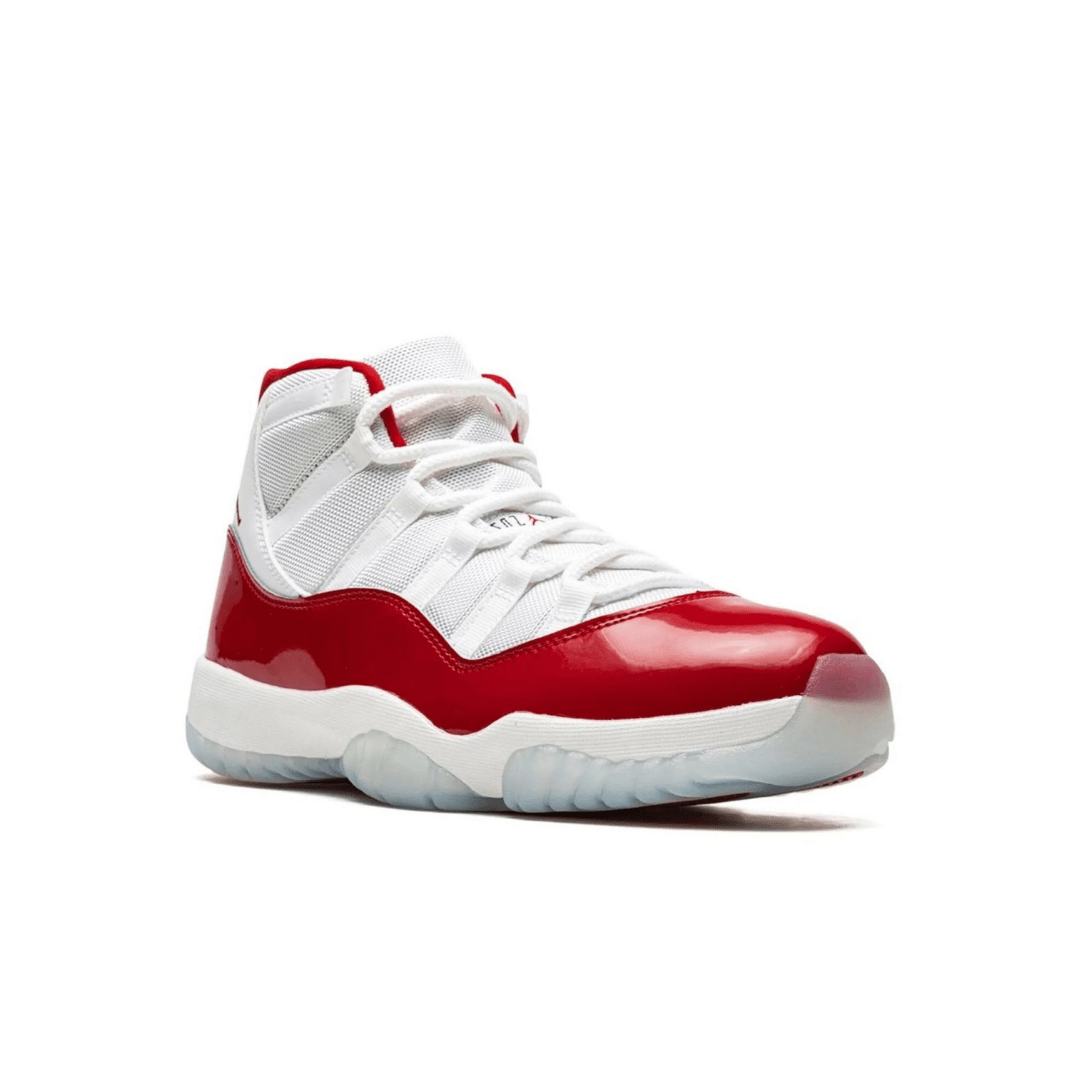 J11 Retro Cherry - Drippis