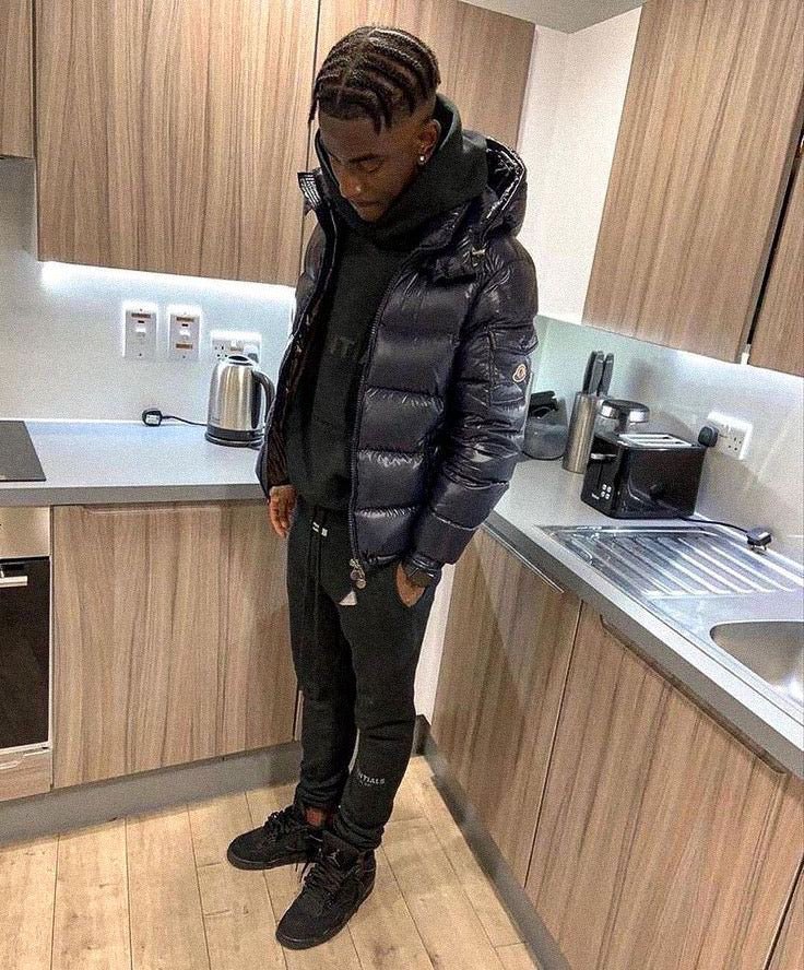 Maya Black Jacket - Drippis